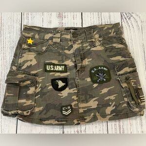 Zoey Beth Womens Small Army Green Camo Cargo Pocket Mini Skirt Military Patches